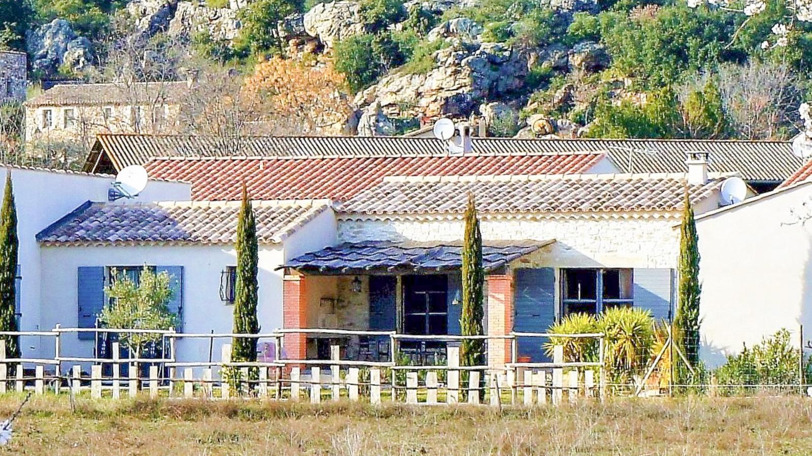 Citron-Exterior in summer