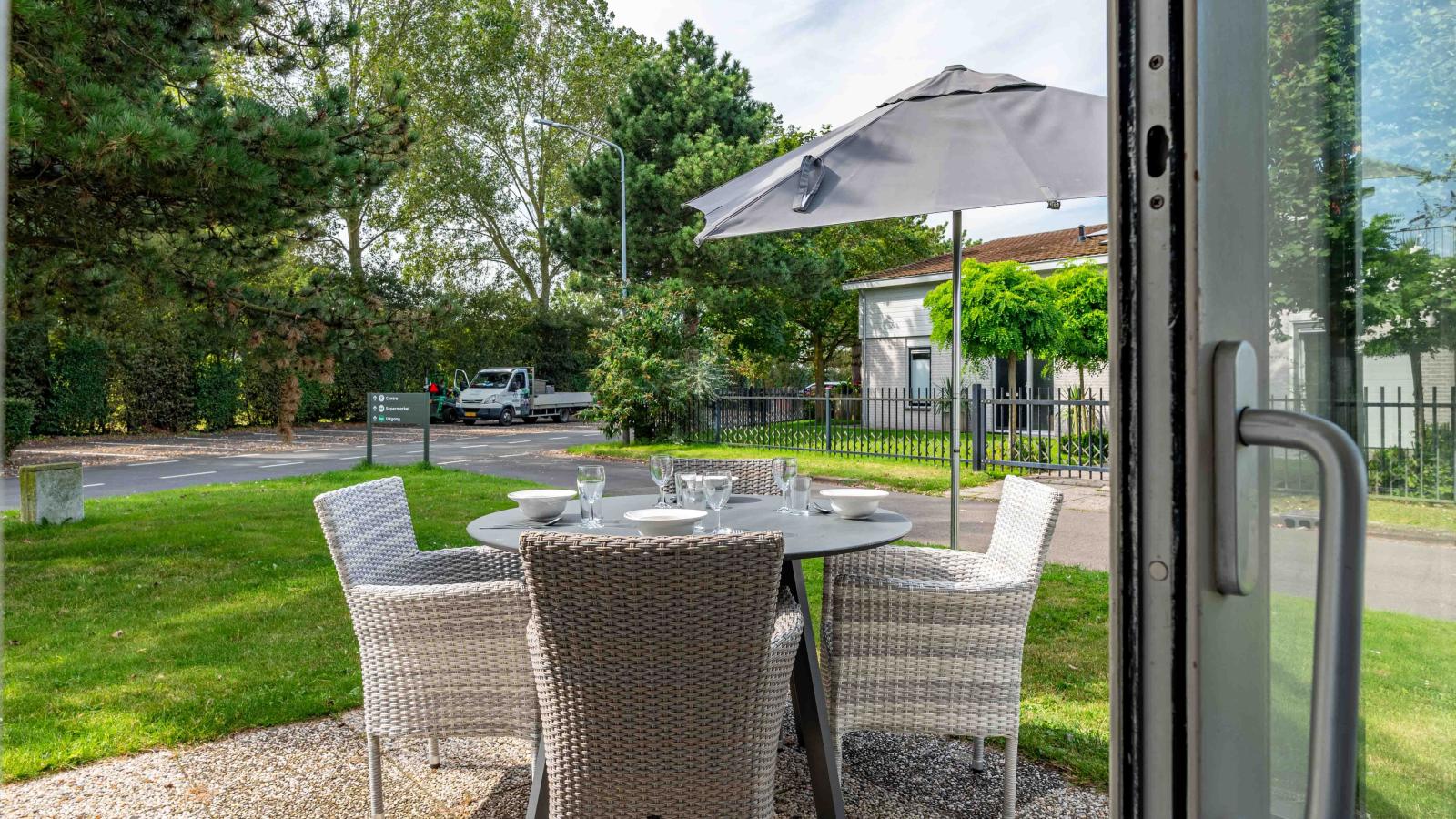 Zeeuwse Wellness Lodge - Terrasse / balcon