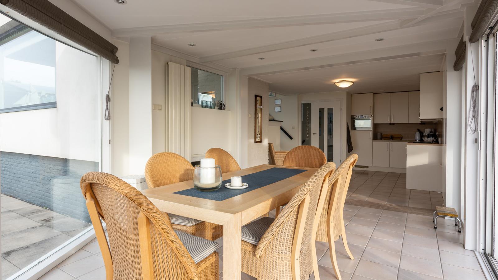 Veerse Meer Natuurvilla - Eetkamer