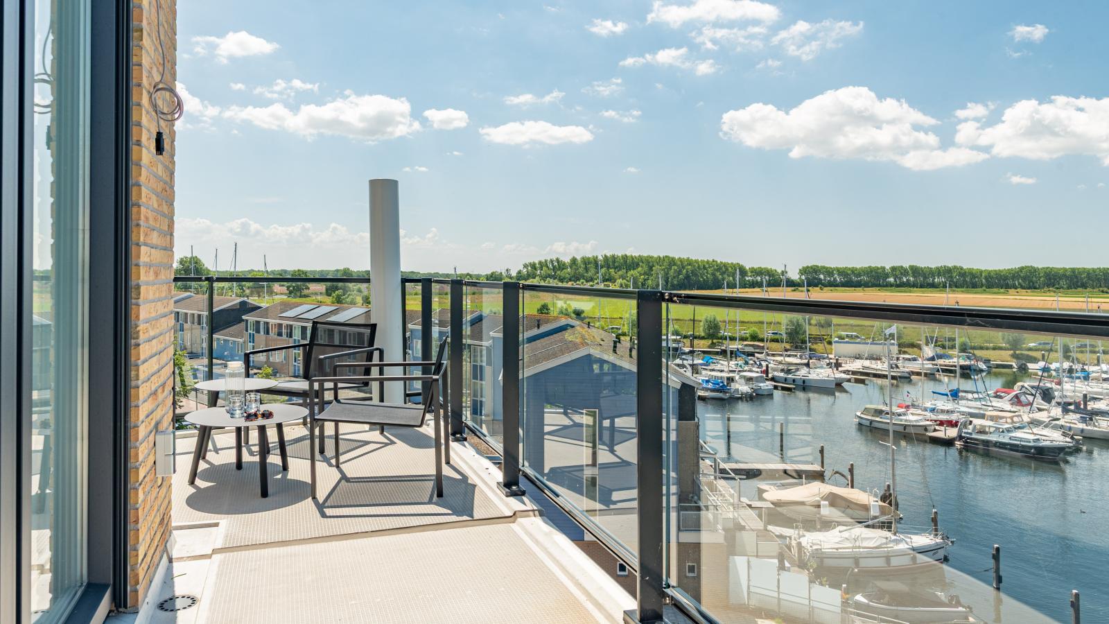 Marina Penthouse Kortgene - Terrasbalkon