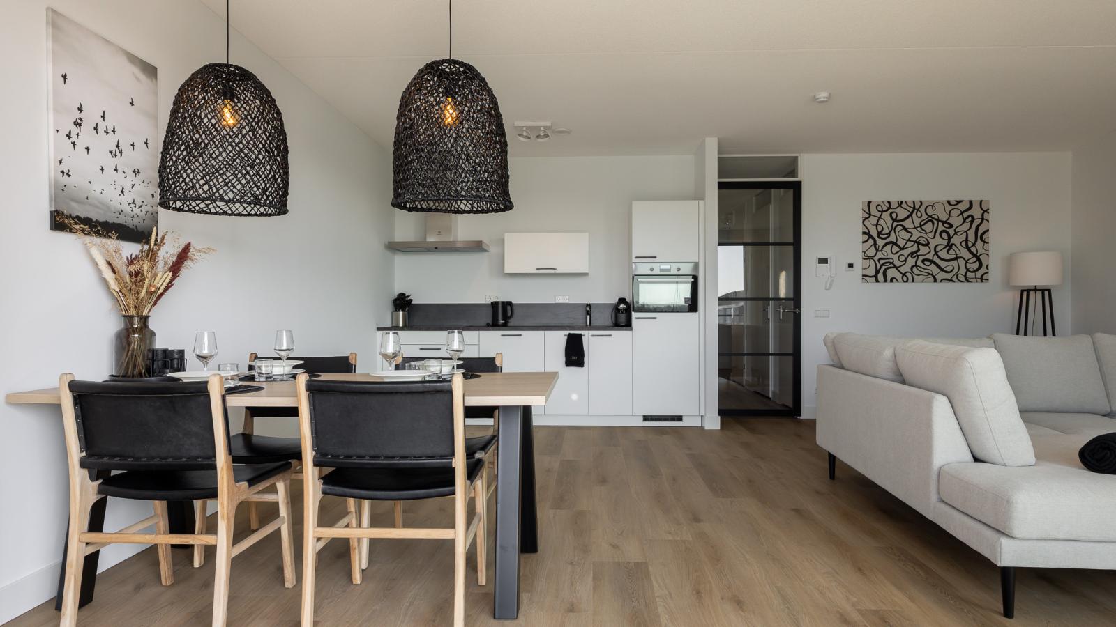 Marina Relax Suite Kortgene - Eetkamer