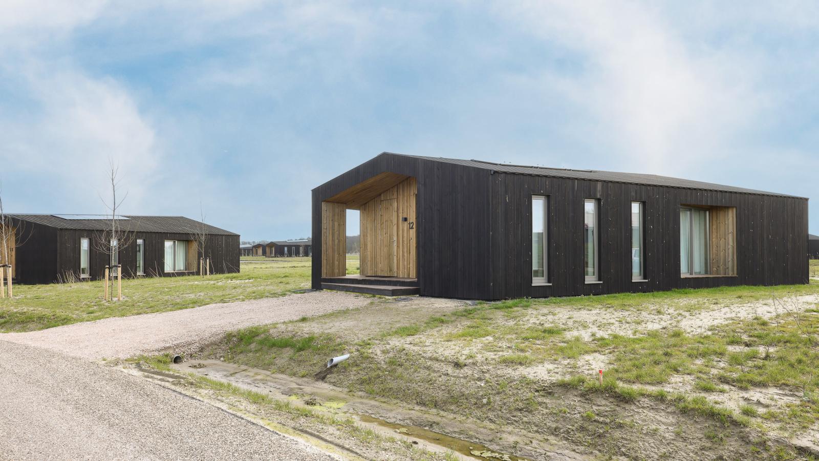 Natuurhuis Oeverlicht - Buitenkant zomer