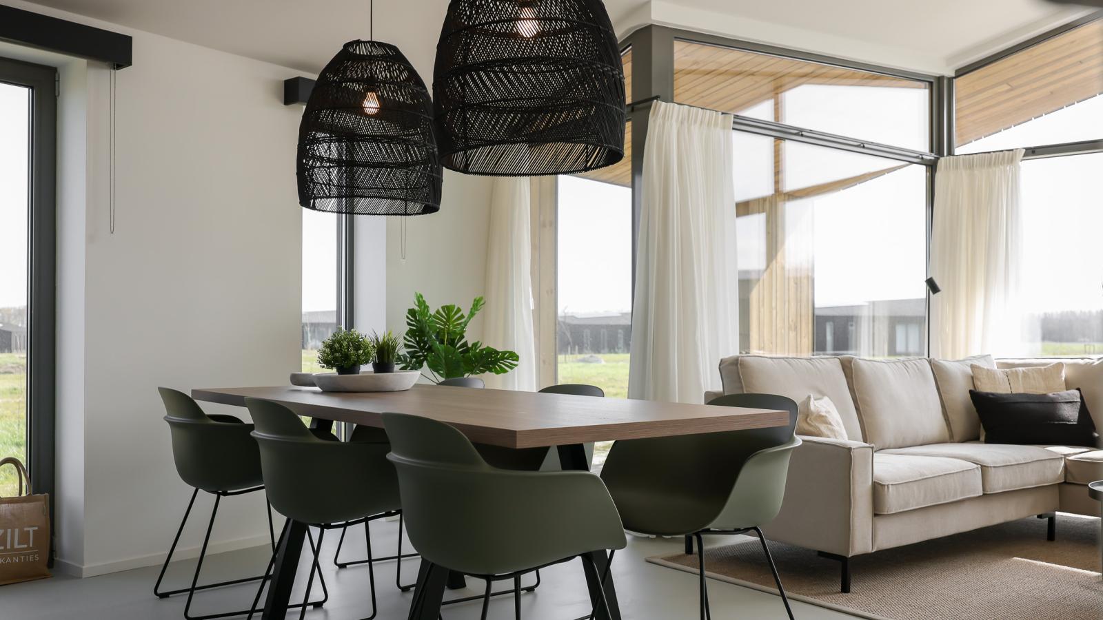 Natuurhuis Oeverlicht - Eetkamer