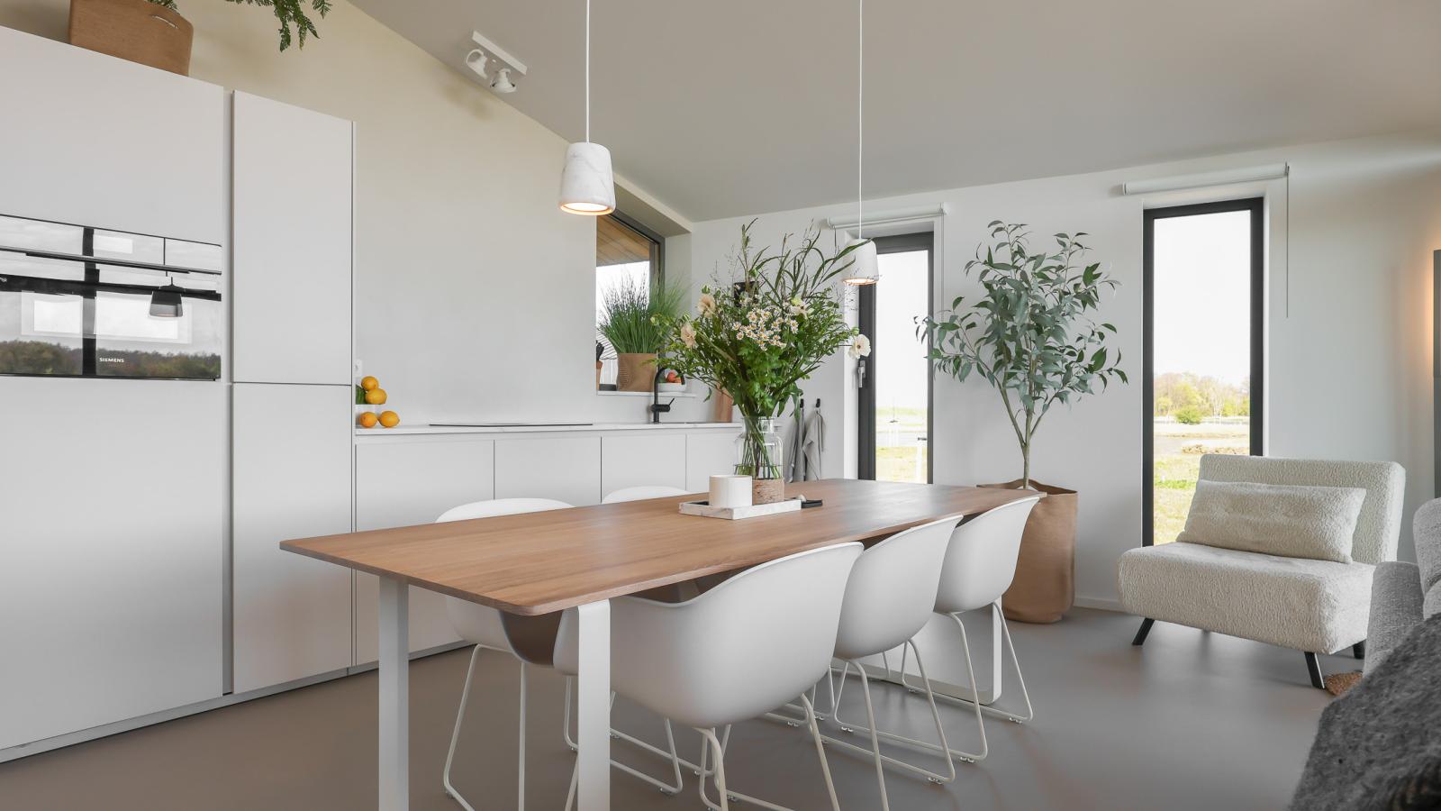 Natuurhuis Oeverzicht - Eetkamer