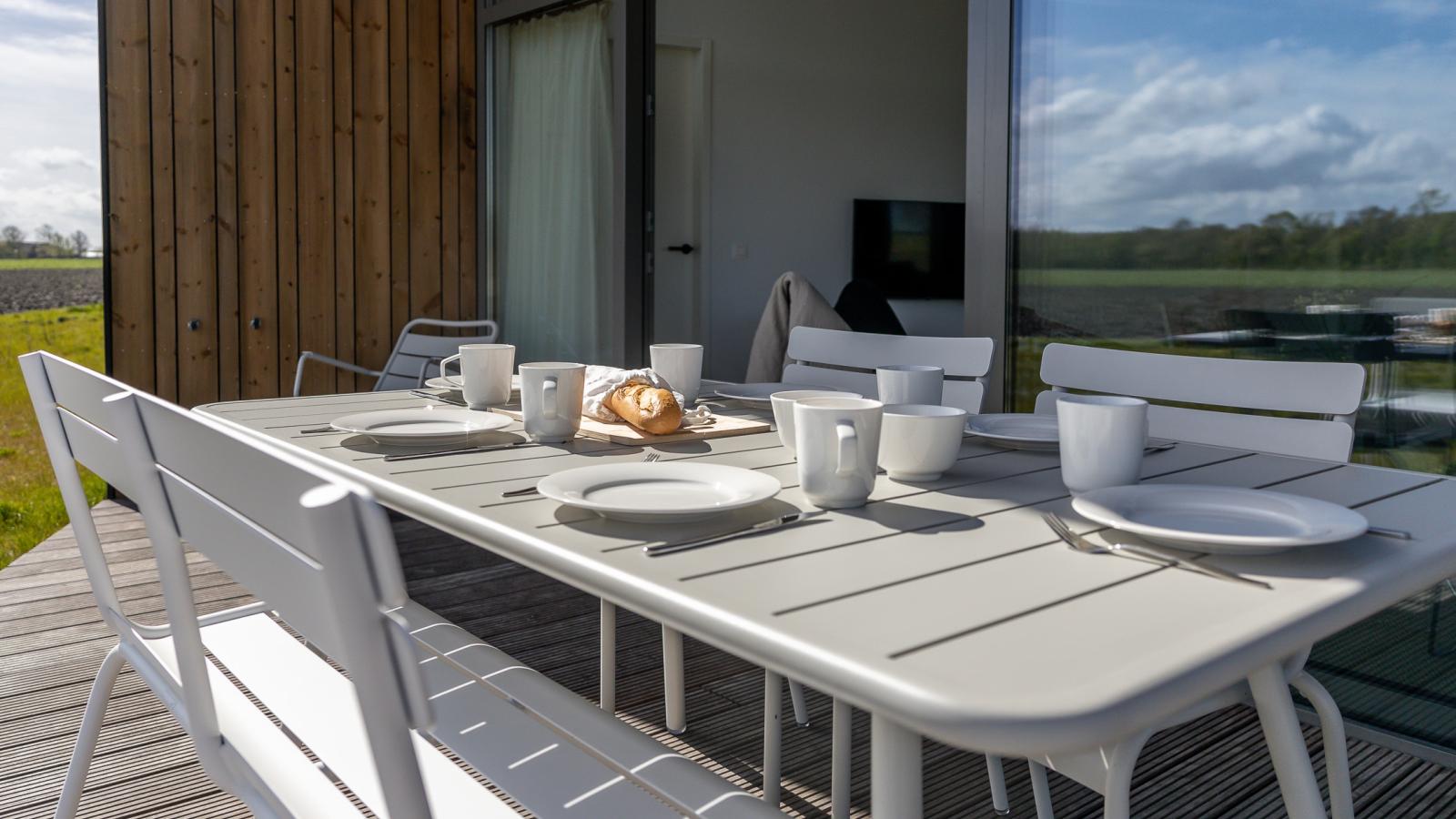 Natuurhuis Oeverzicht - Tuinen zomer