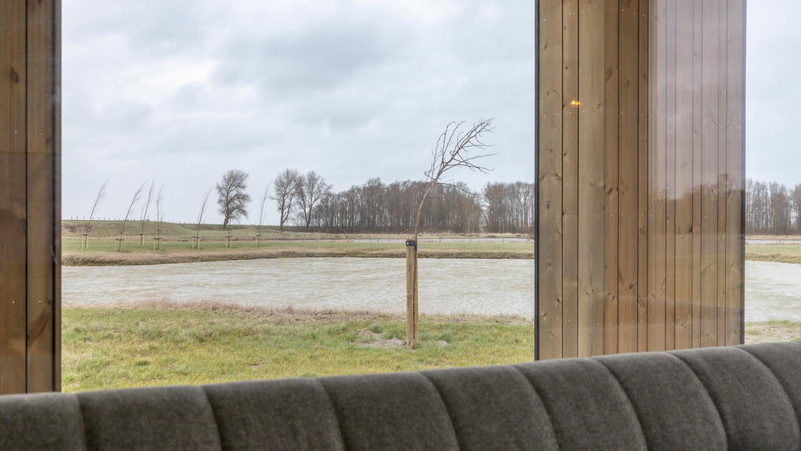 Natuurhuis Waterrand - Uitzicht zomer