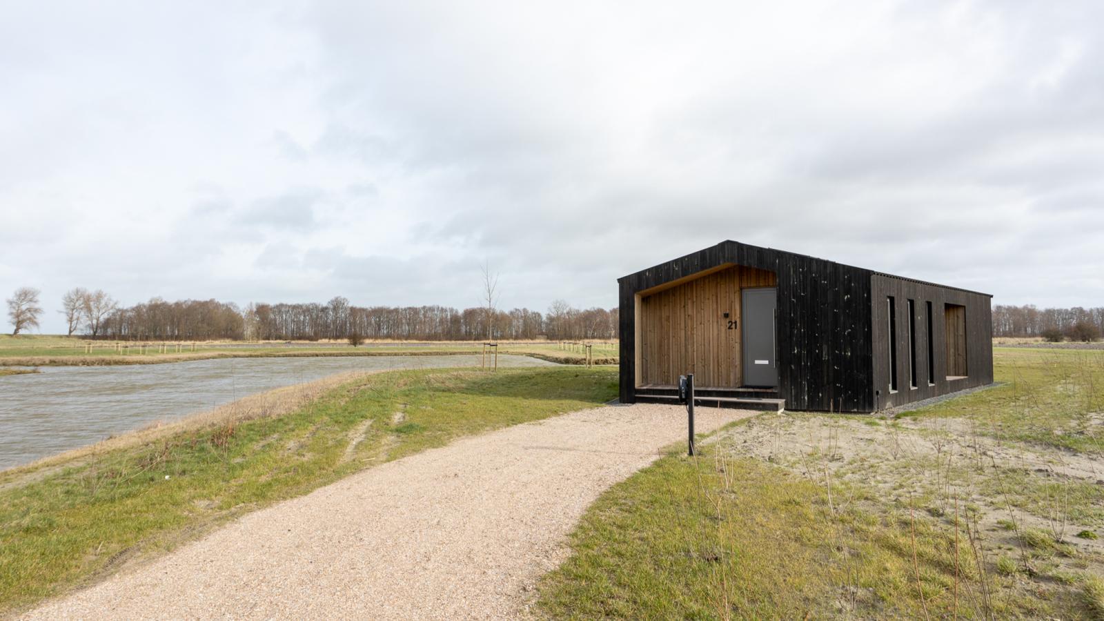 Natuurhuis Waterrand - Buitenkant zomer