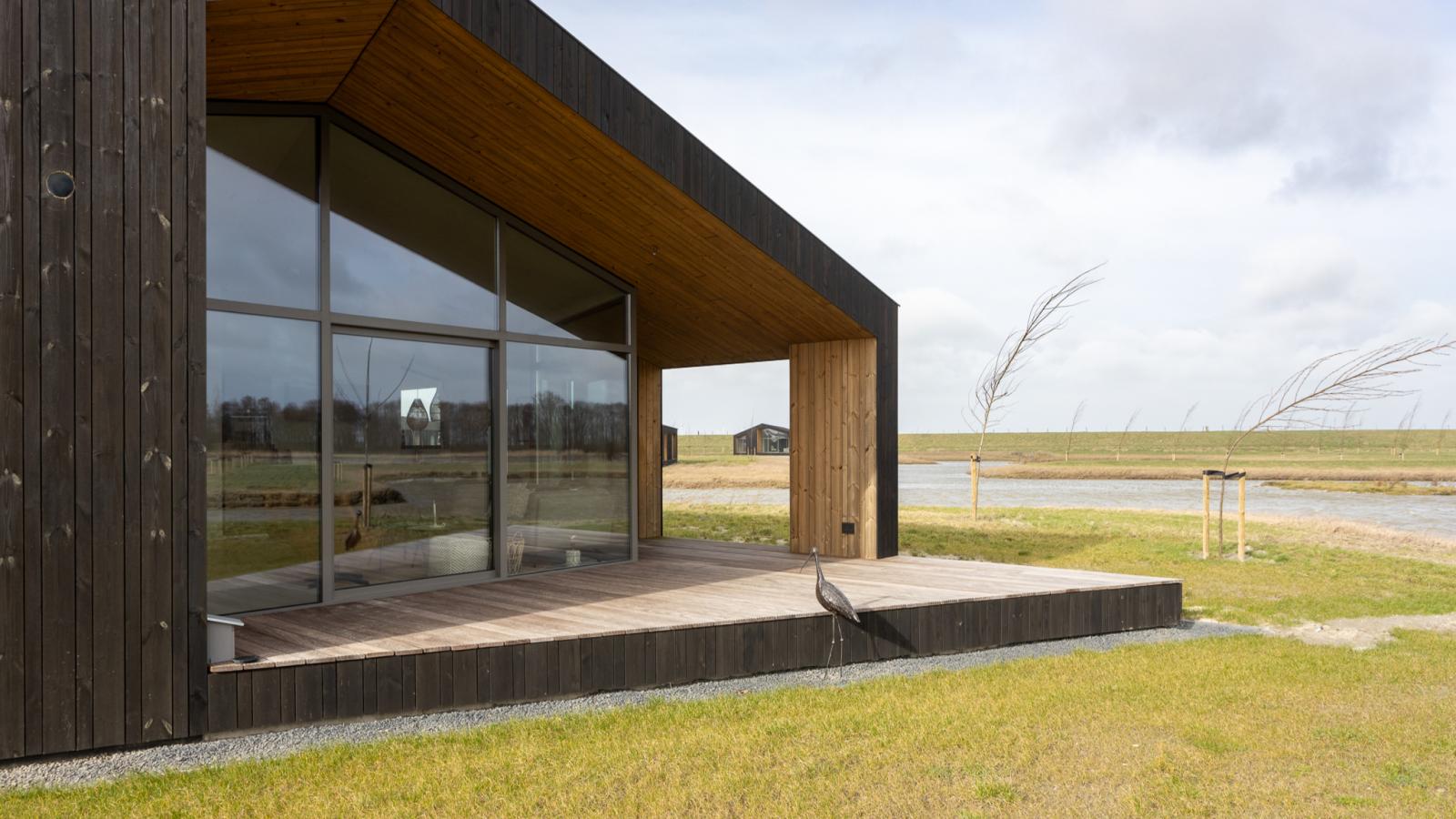 Natuurhuis Waterrand - Buitenkant zomer