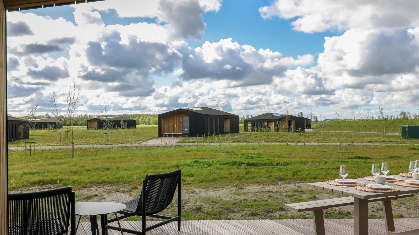 Natuurhuis Waterloop - Uitzicht zomer
