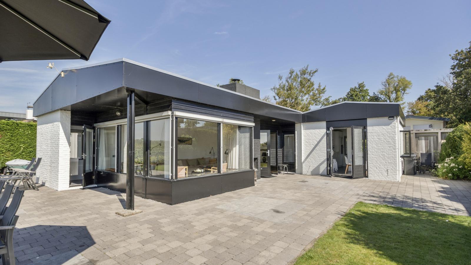 Reiger aan het Meer - Tuinen zomer