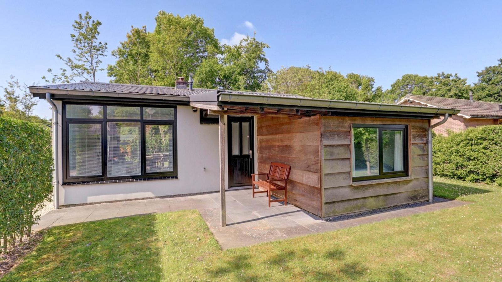 Duin Rust sijsjeslaan 3 - Buitenkant zomer