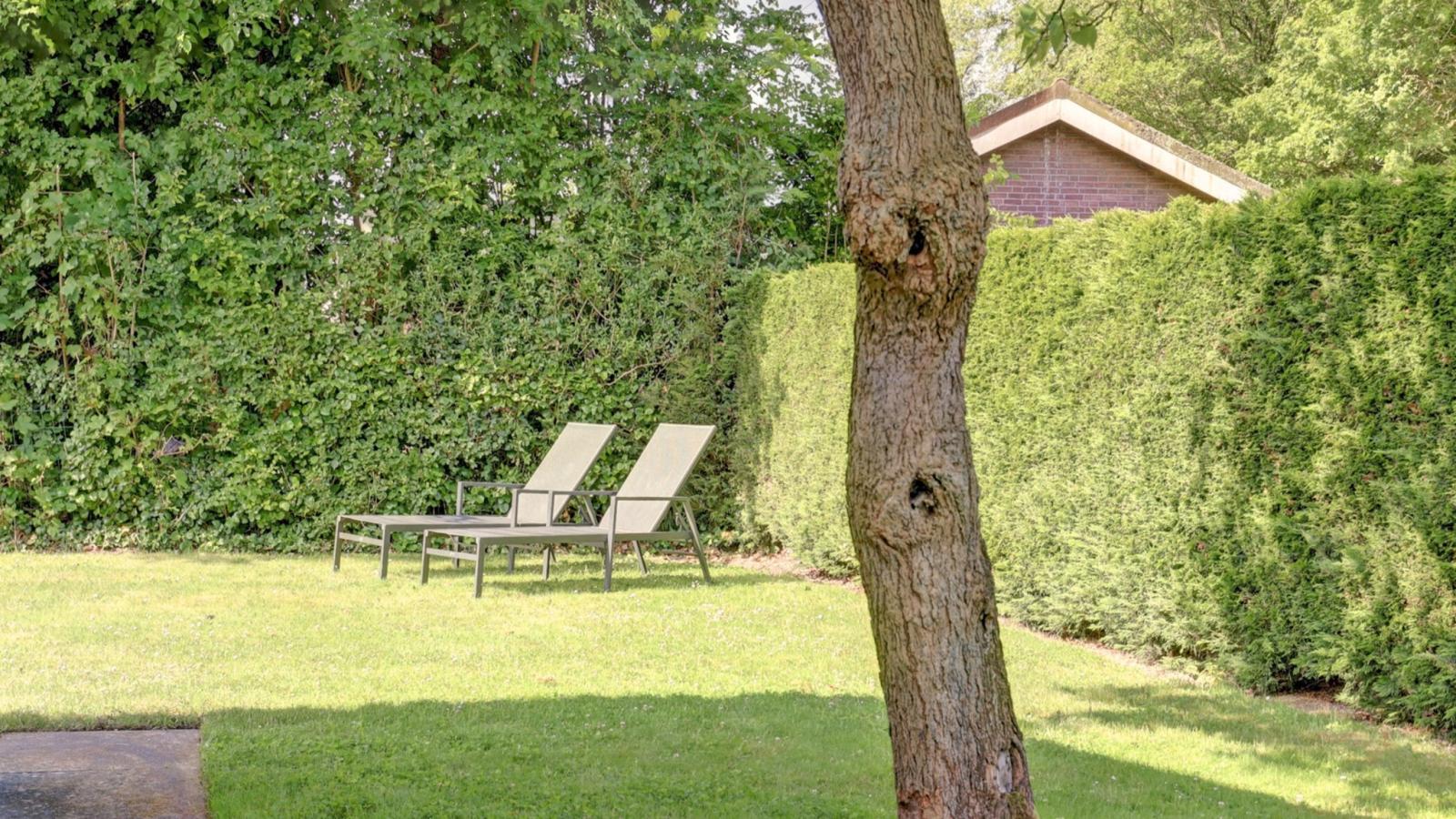 Duin Rust sijsjeslaan 3 - Tuinen zomer