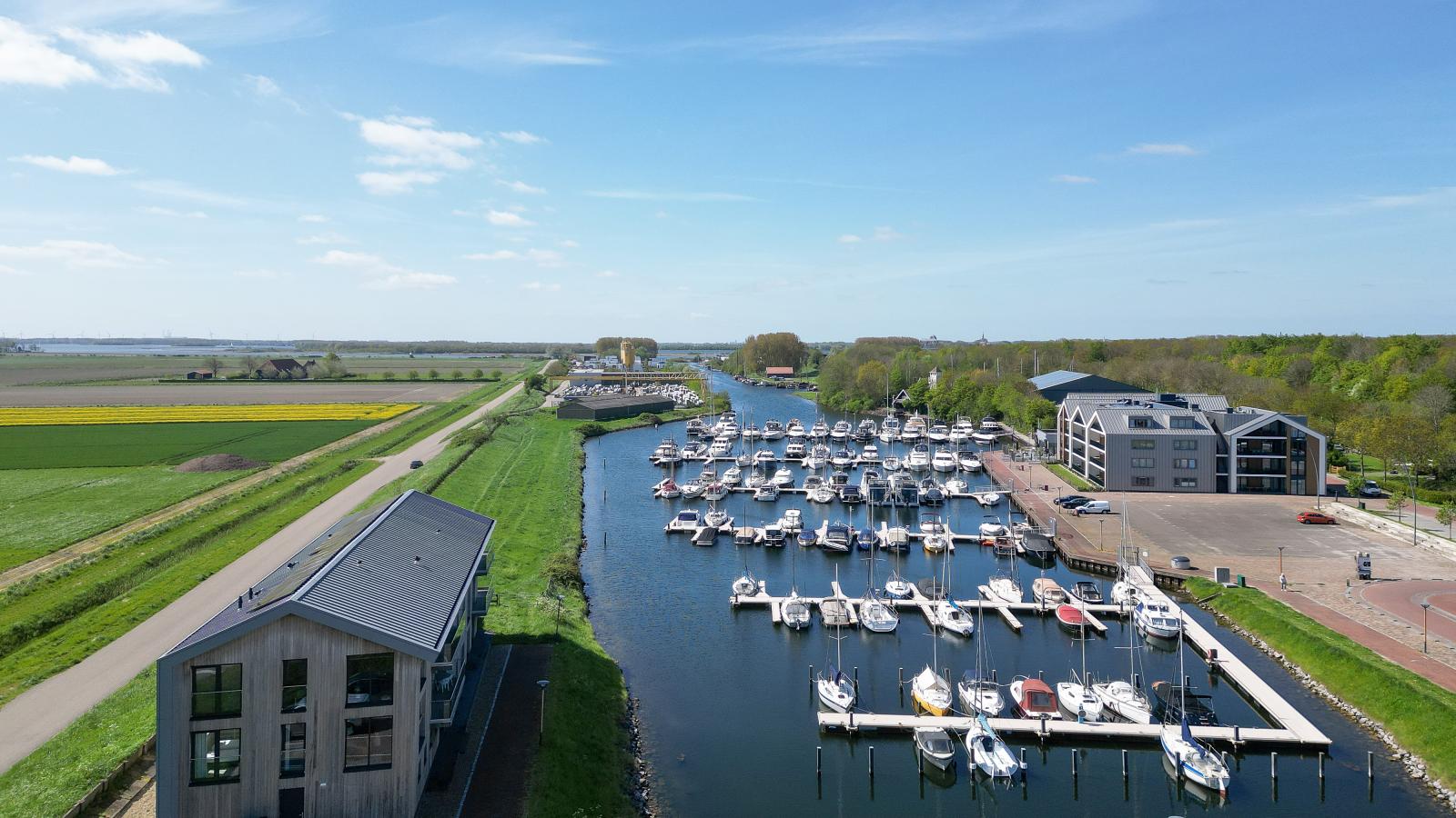 Marina Vista - Buitenkant zomer