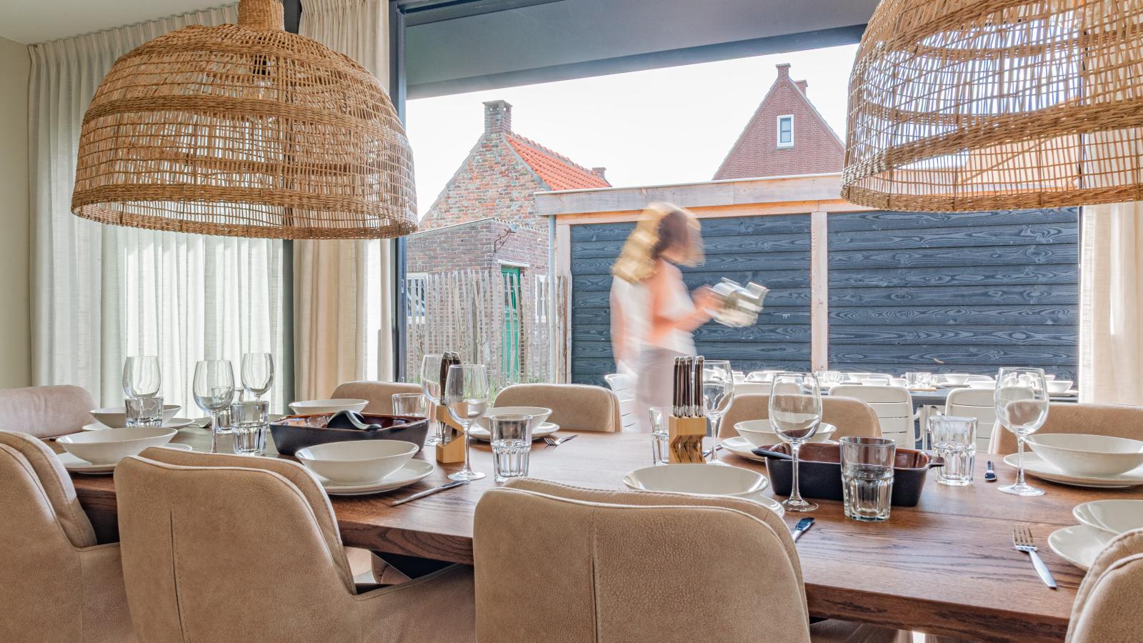 Villa Zilte Duinen - Eetkamer