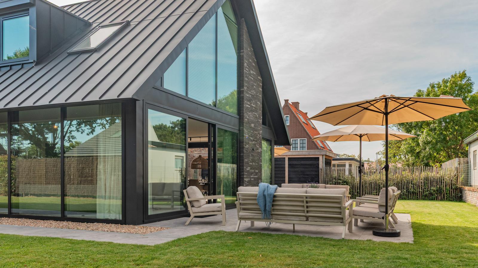 Villa Zilte Duinen - Buitenkant zomer