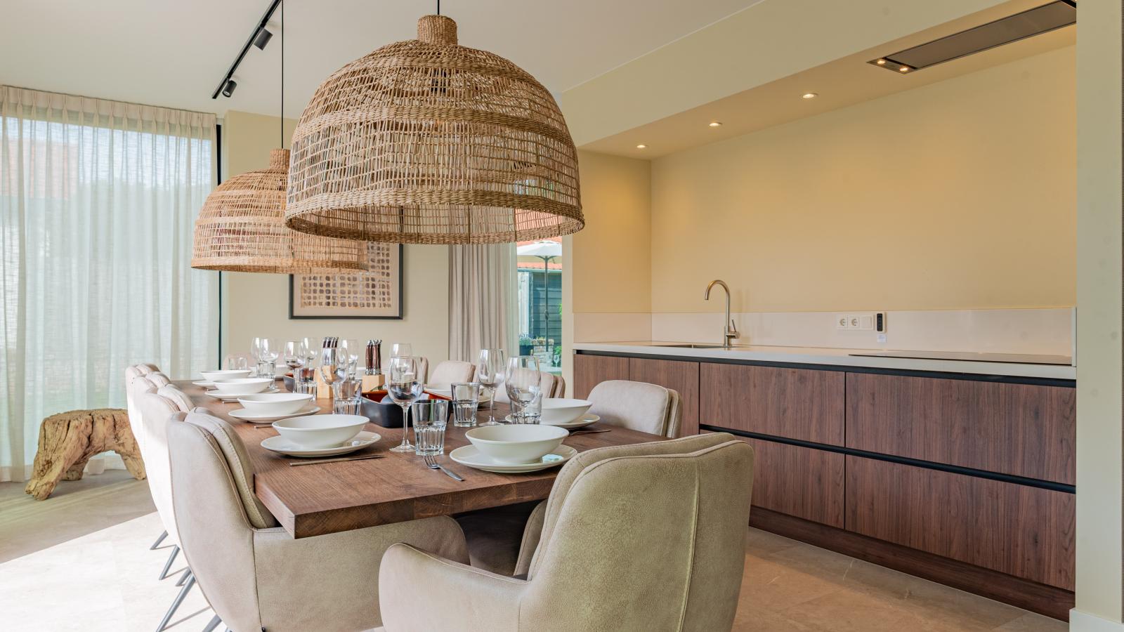 Villa Zilte Duinen - Eetkamer