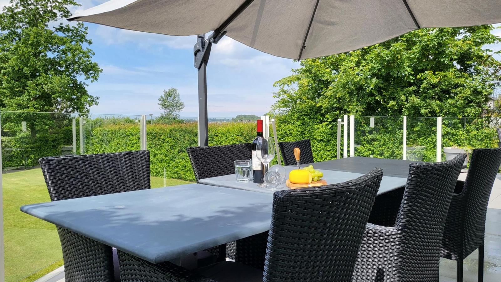 Meerzicht Schotsman - Tuinen zomer