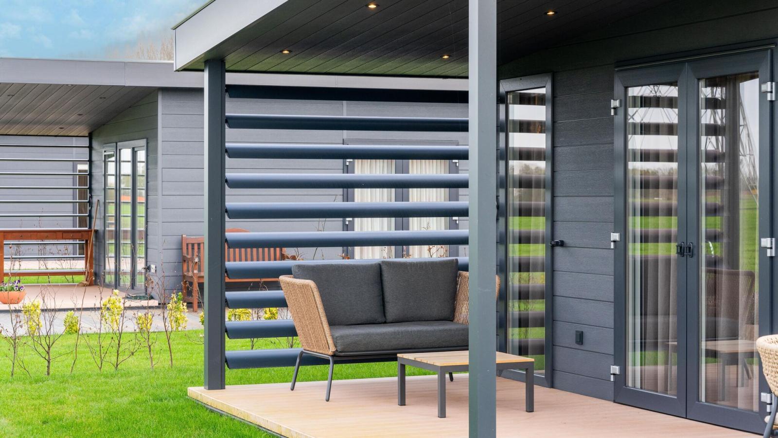 Bij de Bakker-Terrasbalkon