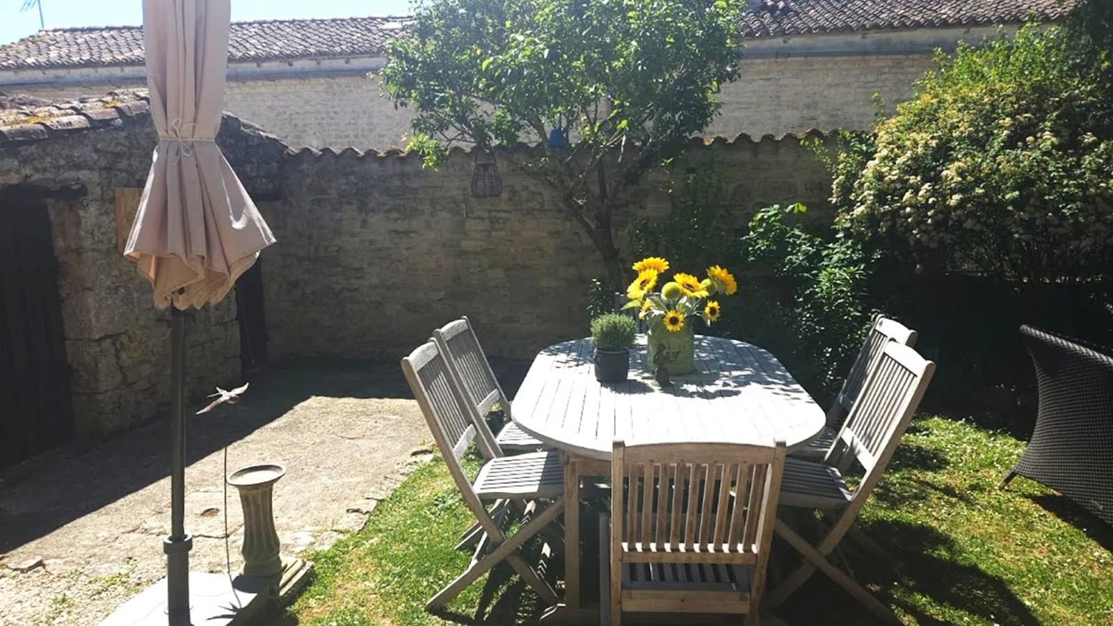 Le Puits du Bonheur - Terrasbalkon