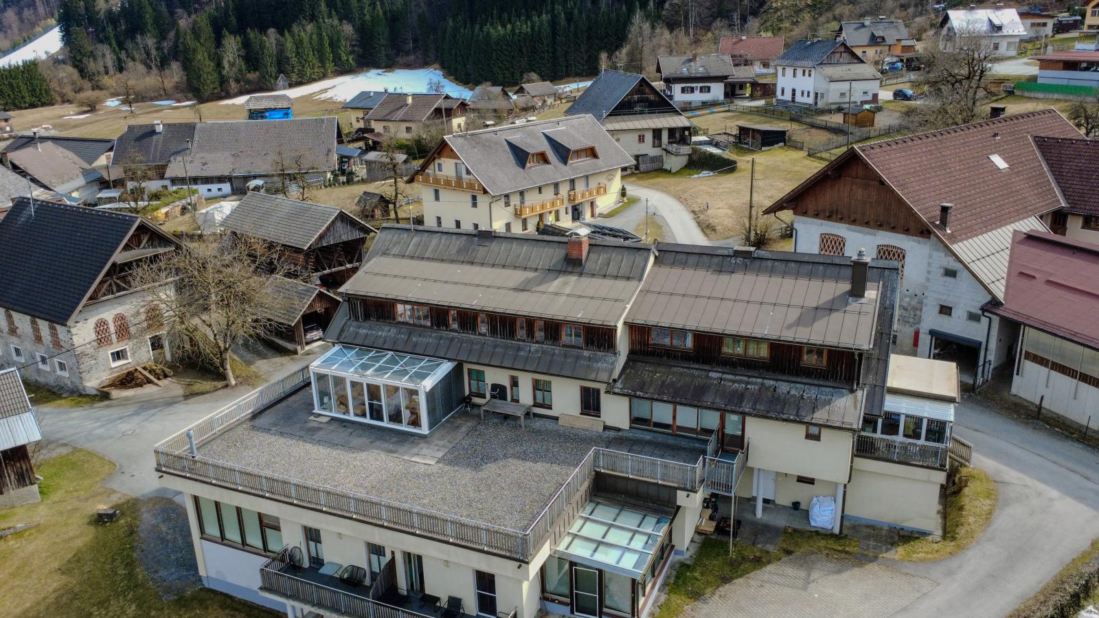 Salburg Tröpolach - Exterior in winter