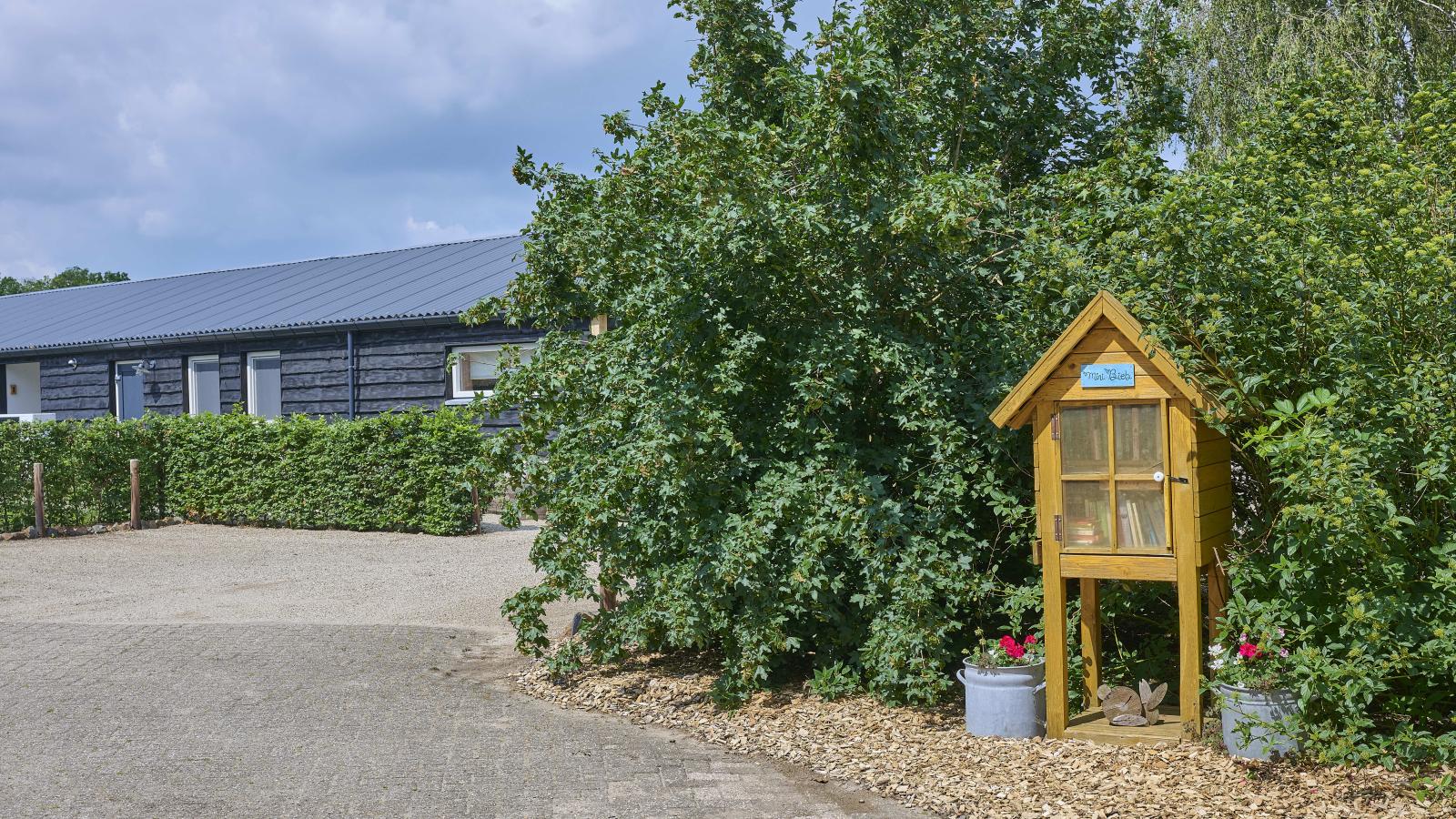 Sientjeshof 1 - Uitzicht zomer