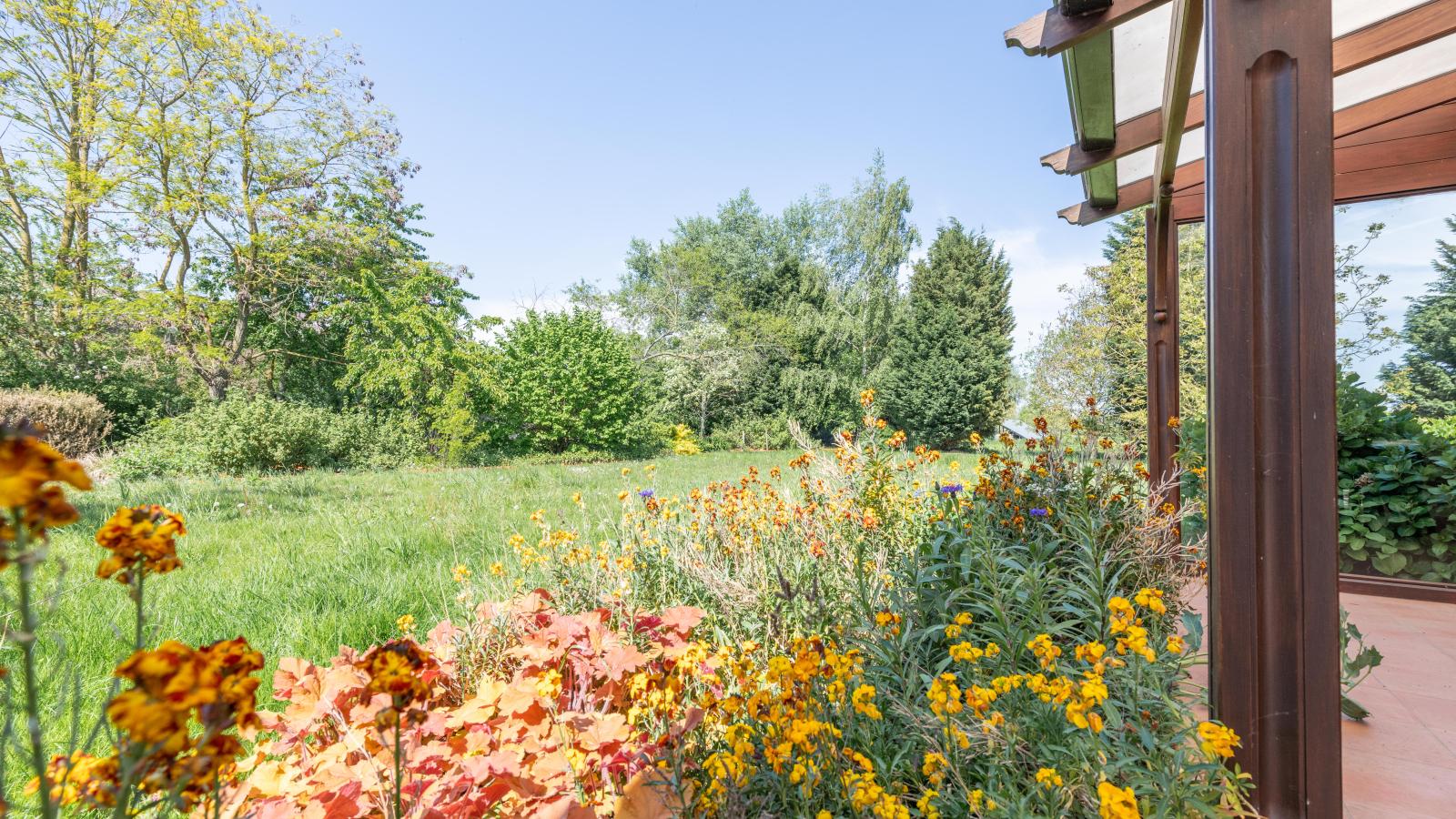 La Ferme de Gabrielle - Jardins en été