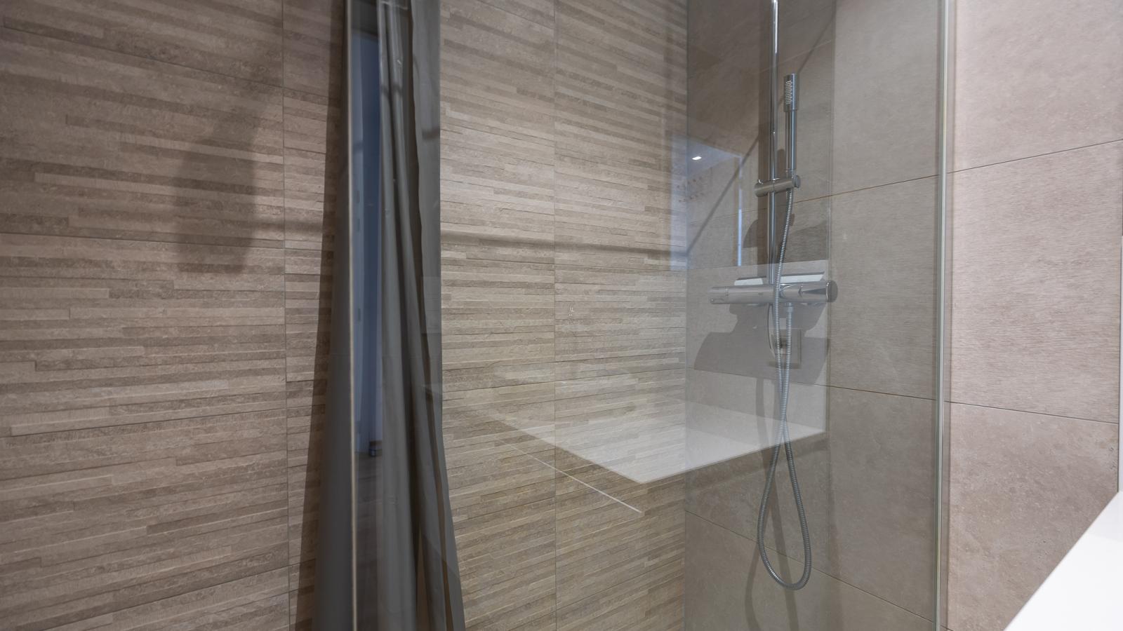 Exception - 0801 + park. 39 - Badkamer
