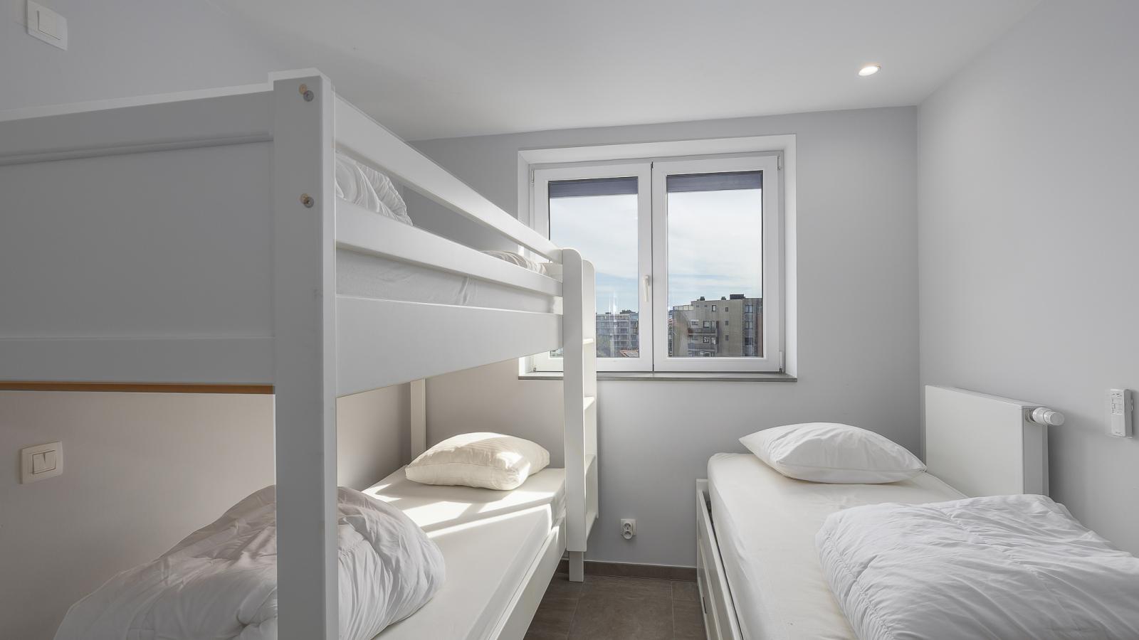 Les Amiraux - 0701 + box 2 - Slaapkamer