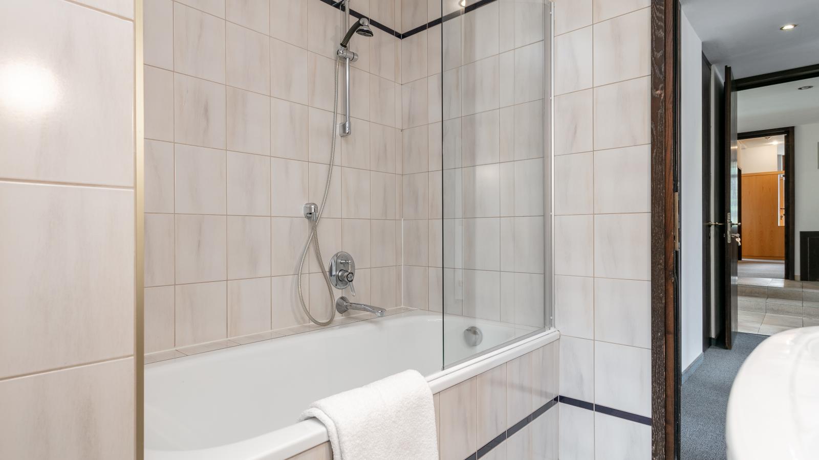 Am Brixenbachl - Badkamer