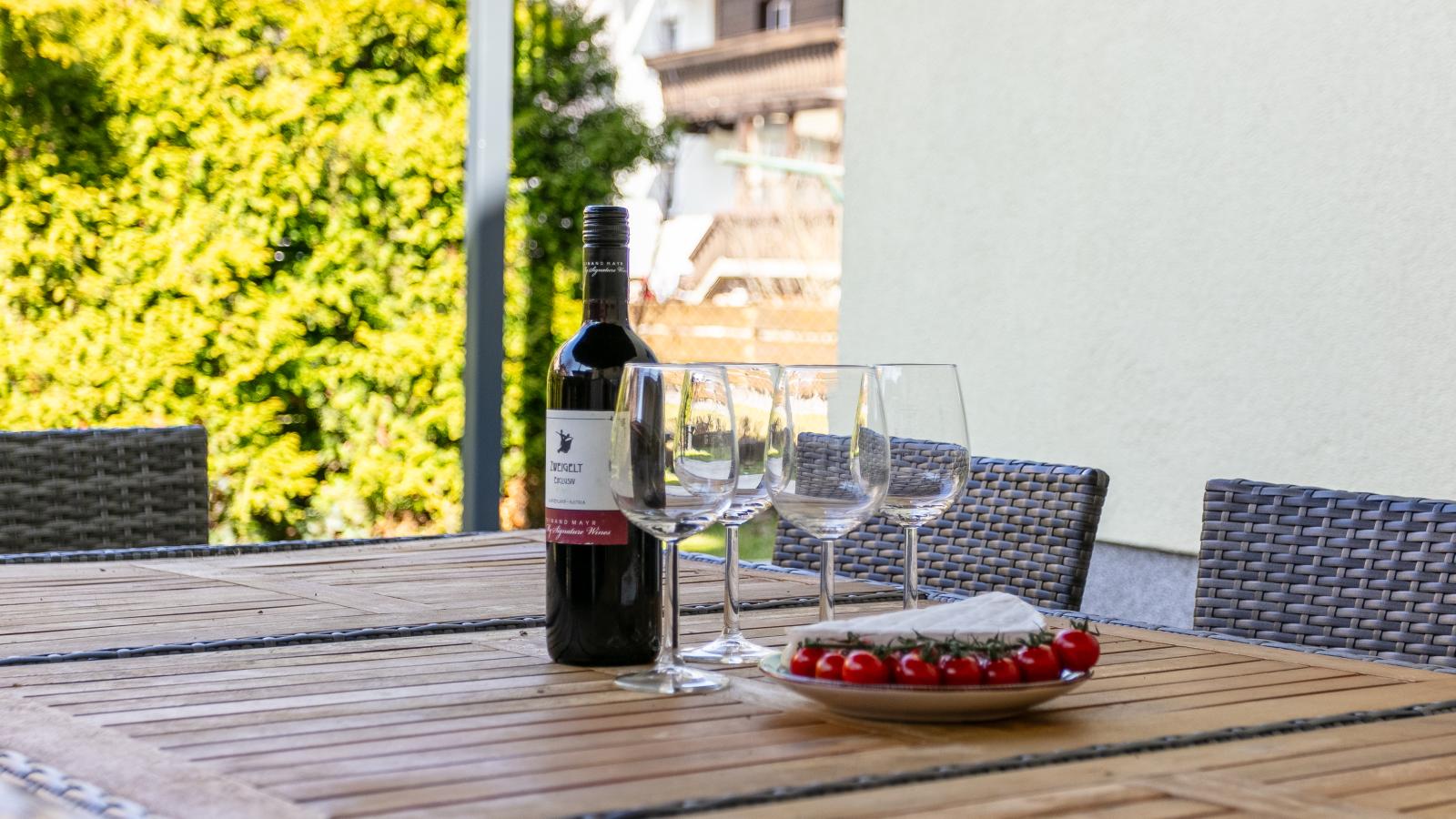 Gästehaus Inntal - Tuinen zomer