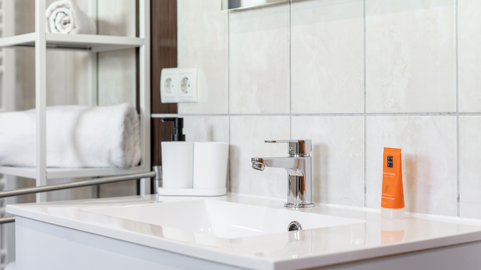 Gästehaus Inntal - Badkamer