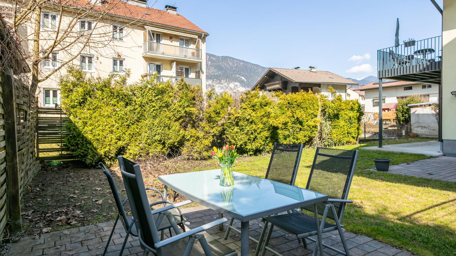 Gästehaus Inntal - Tuinen zomer