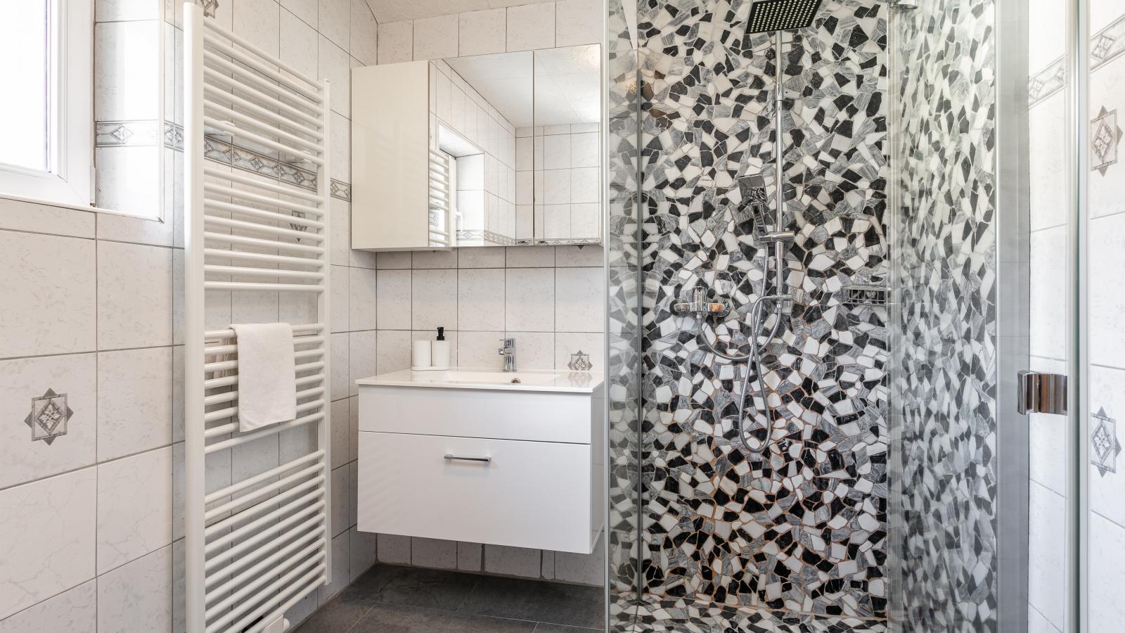 Gästehaus Inntal - Badkamer