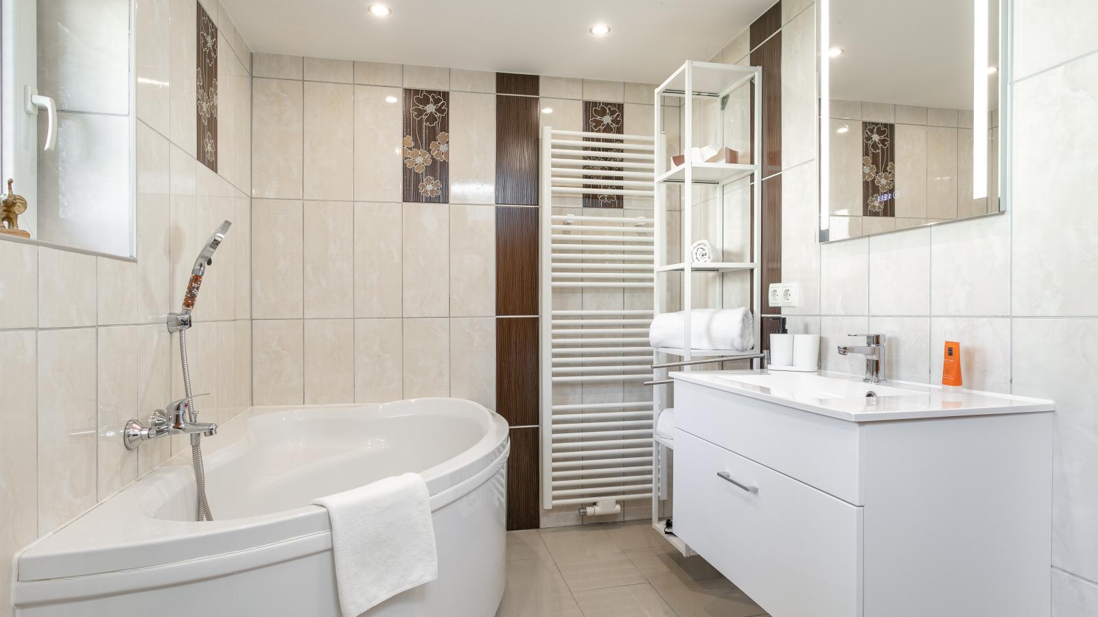 Gästehaus Inntal - Badkamer