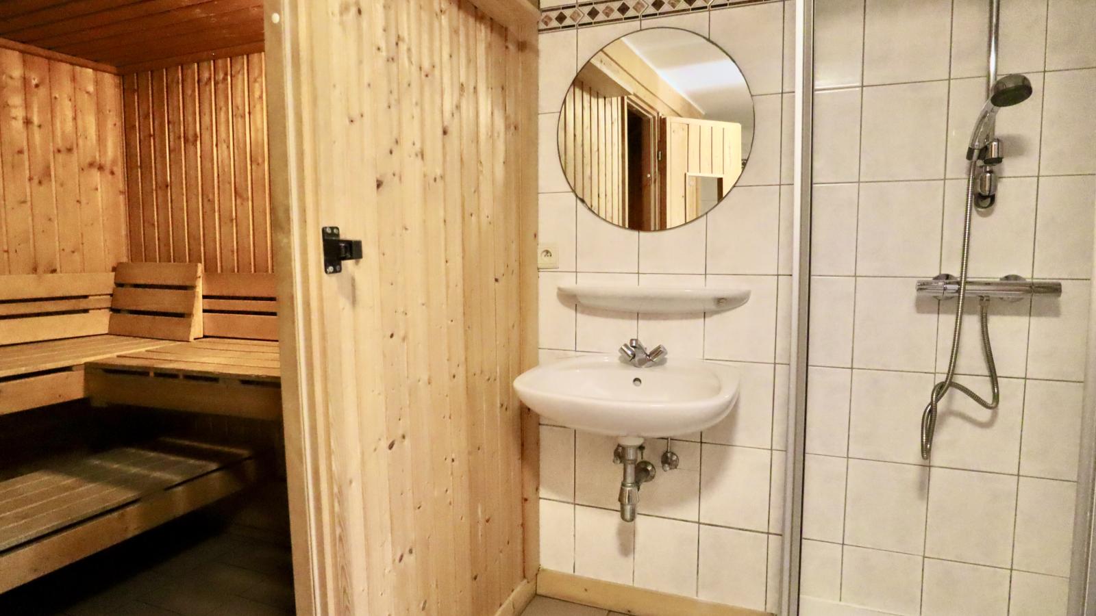 Le Noyer - Badezimmer