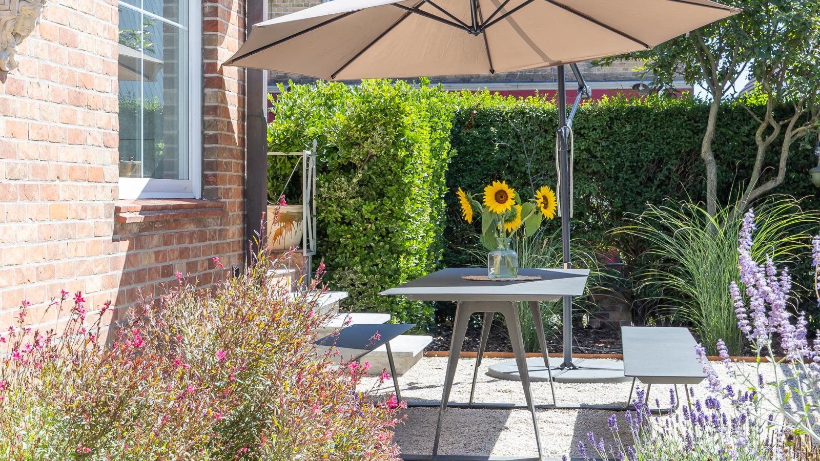 Maison Edith  - + box - Tuinen zomer