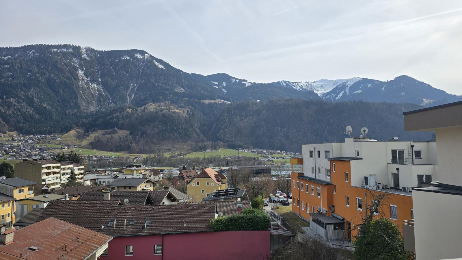 City Apartments Jenbach Top 7 - Uitzicht zomer