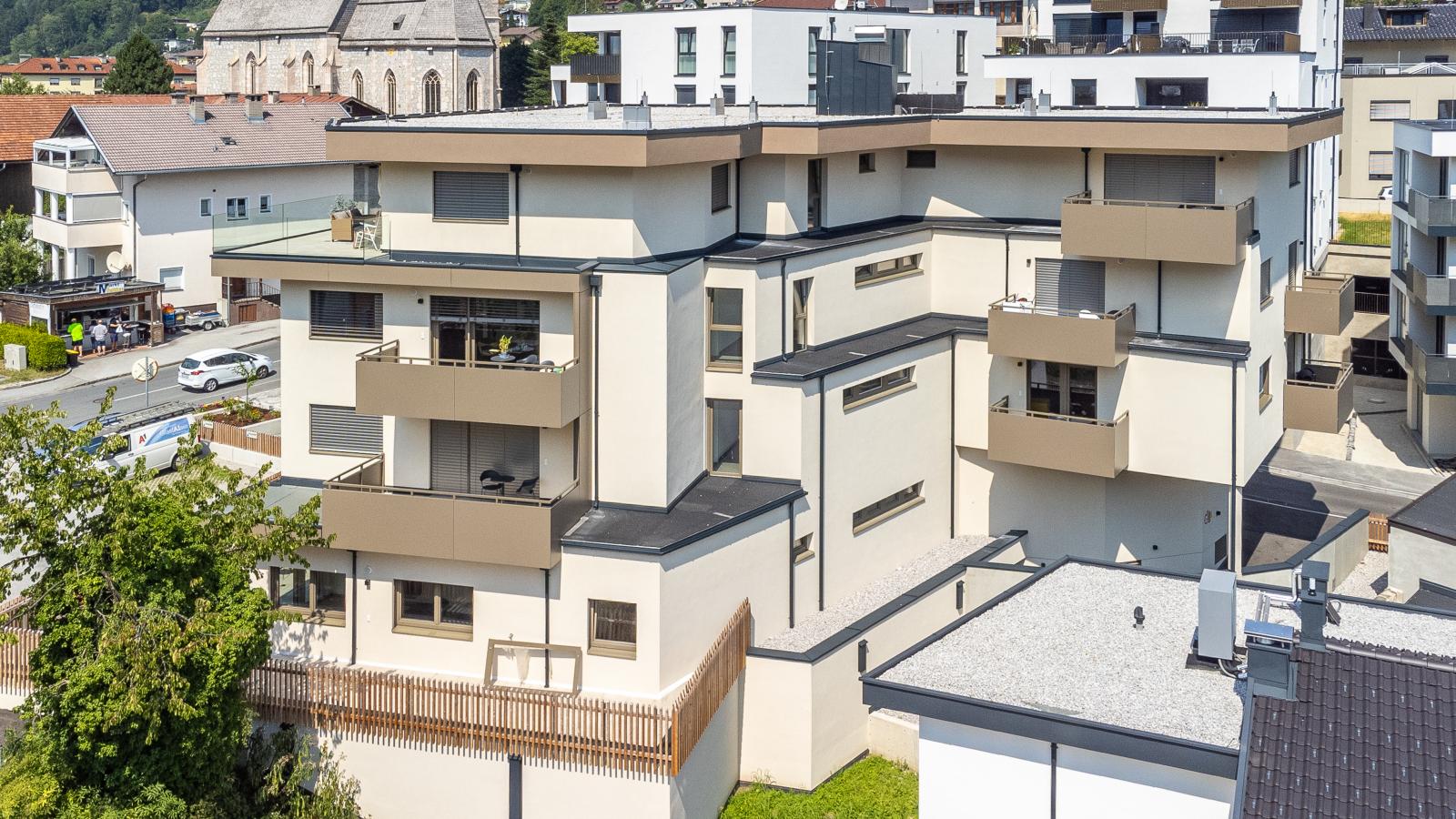 City Apartments Jenbach Top 17 - Außenbereich Sommer