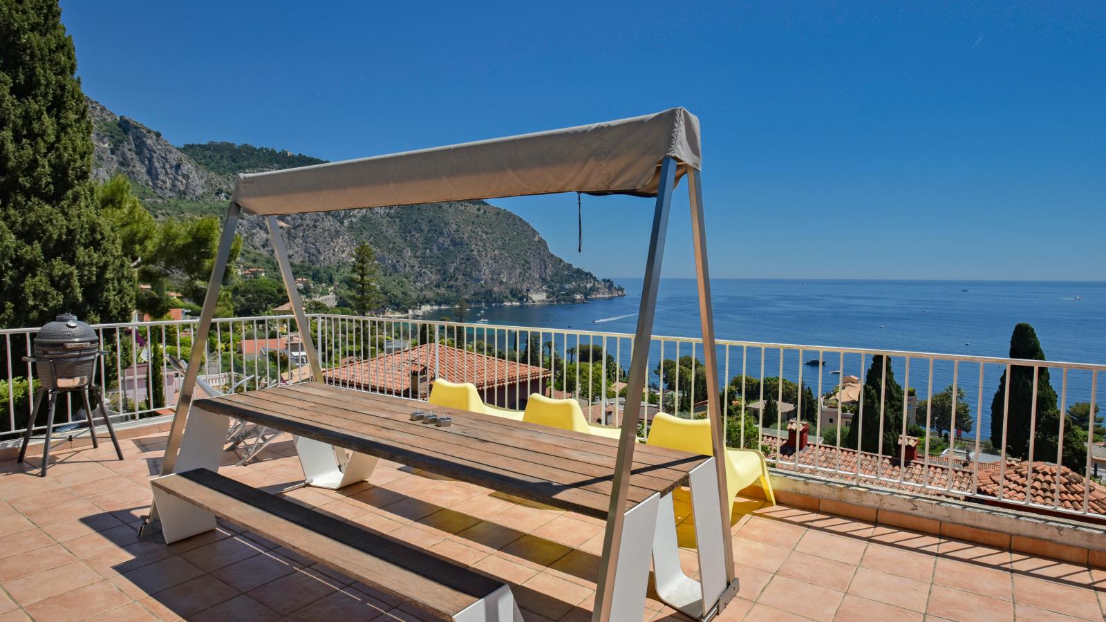 Paulette - Terrace balcony