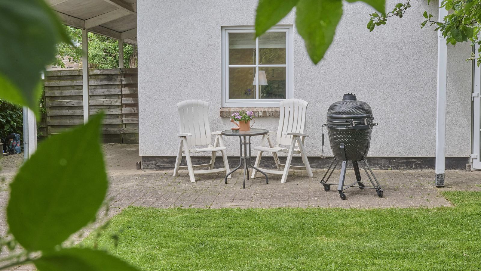 Spijk vakantiehuis - Tuinen zomer