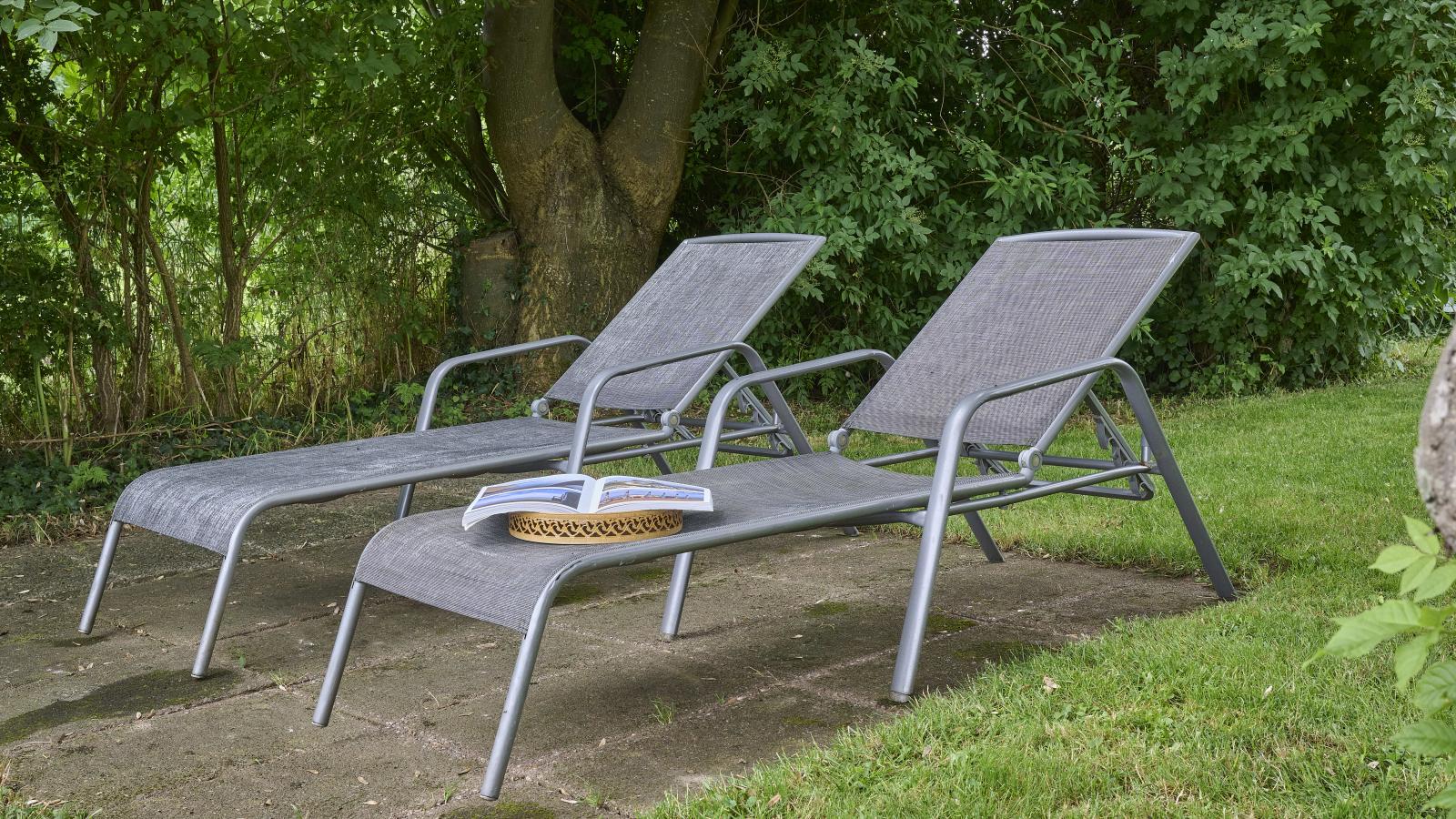 Spijk vakantiehuis - Tuinen zomer