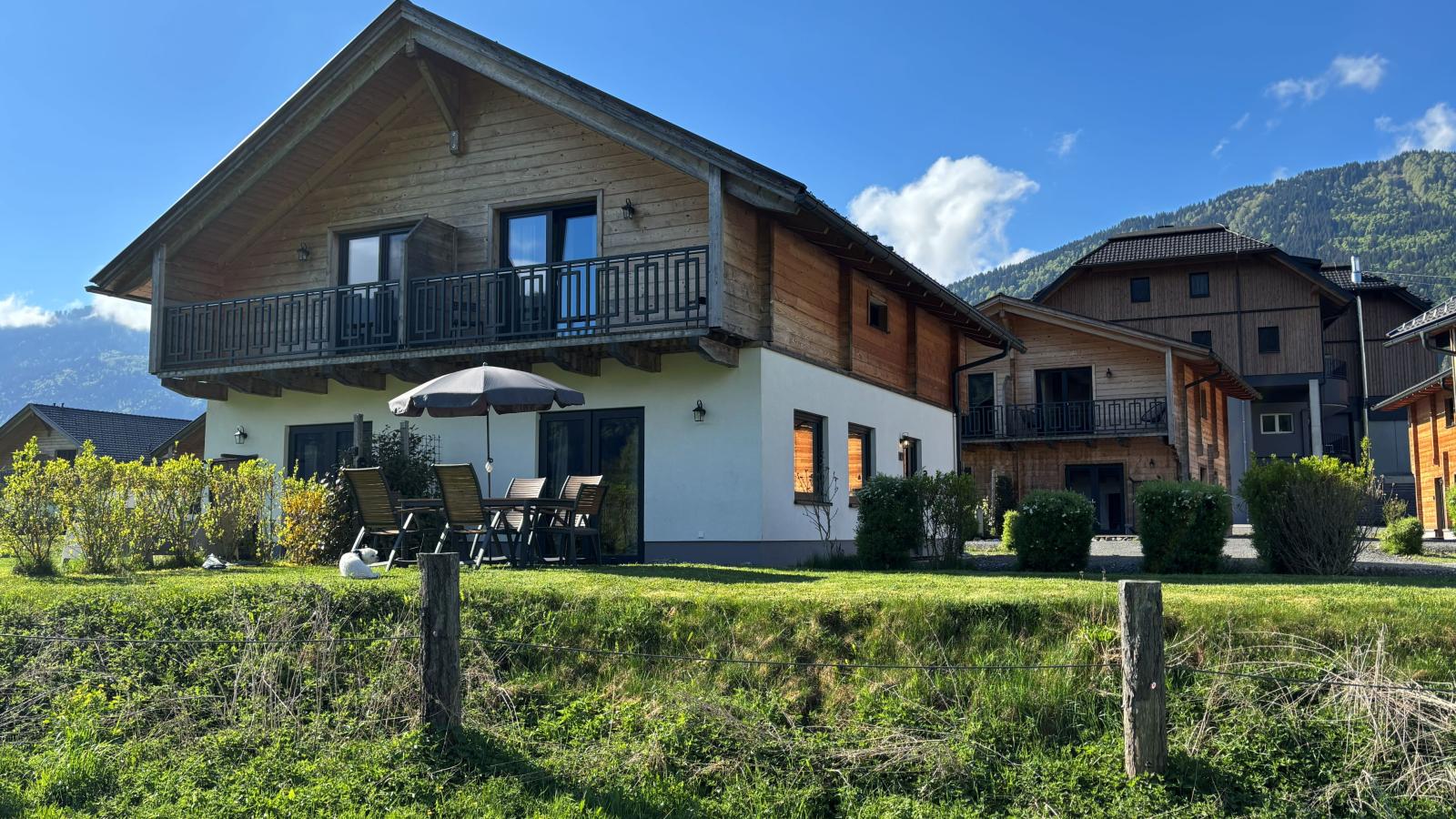 Rattendorf 23B - Buitenkant zomer