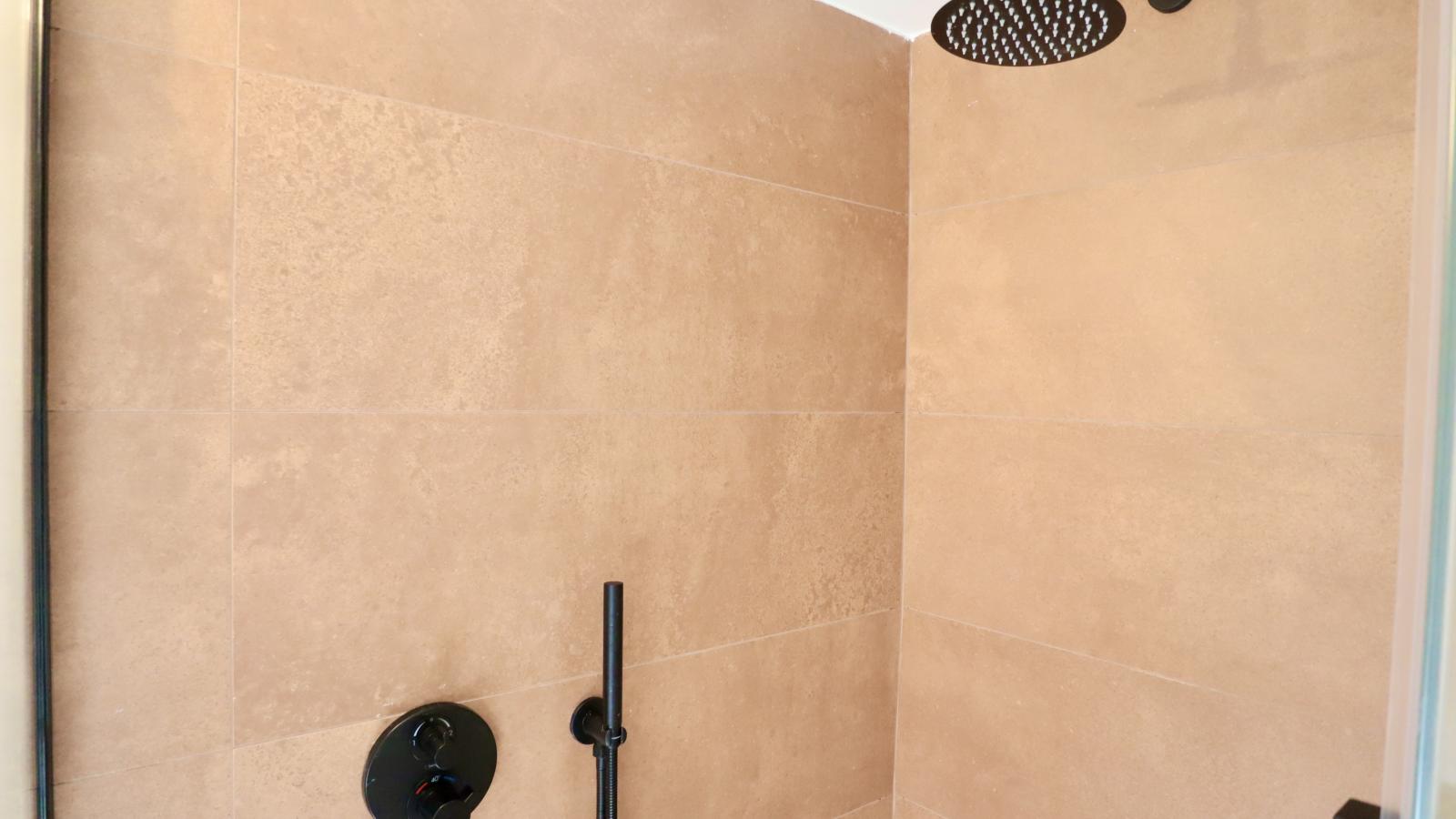 Holy Gîtes 10 - Salle de bain