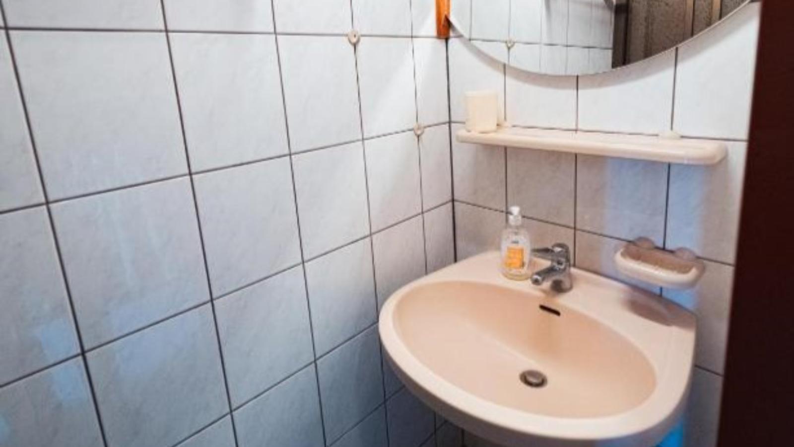 Almhütte Seebergalm - Badkamer