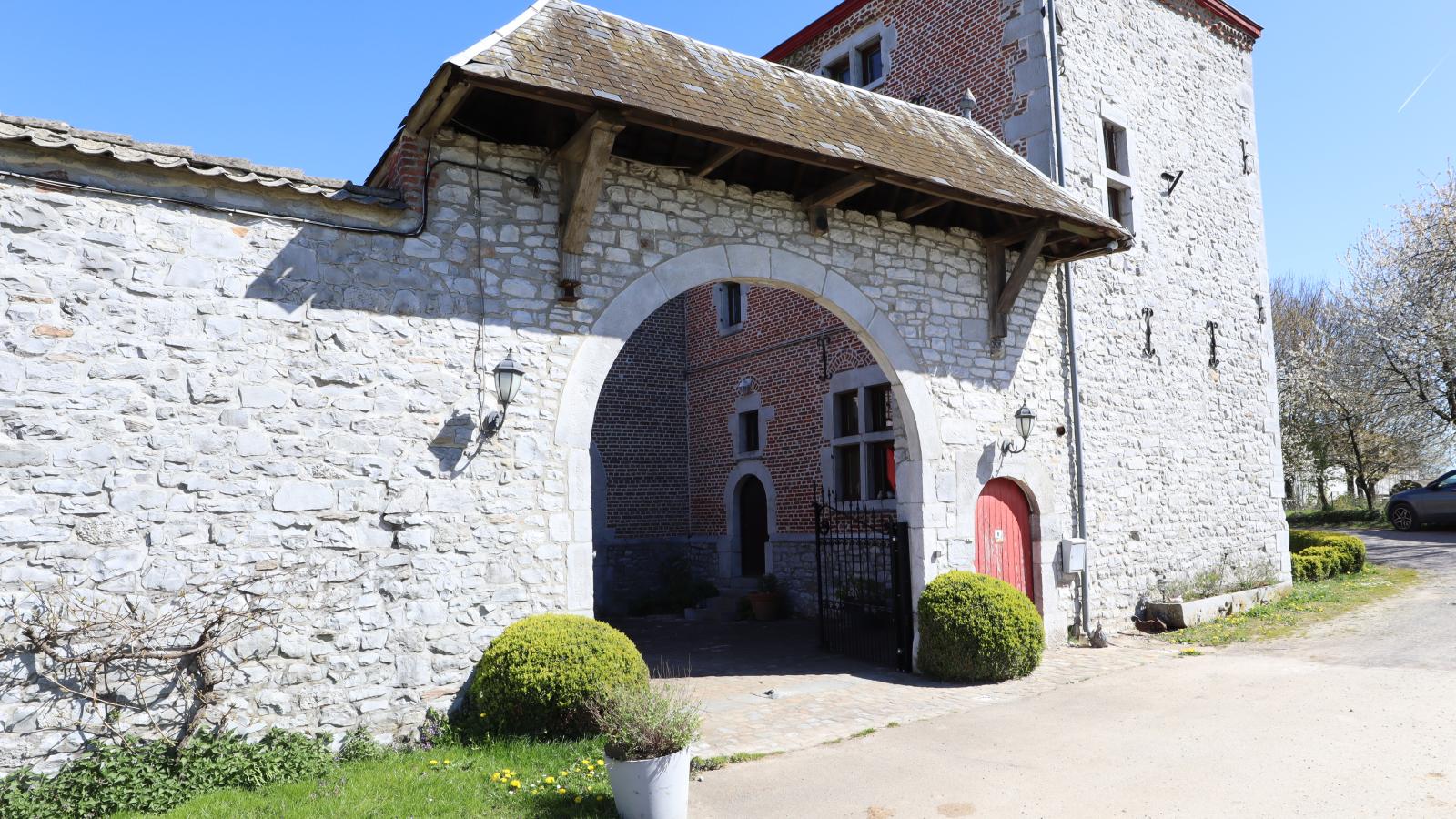 La Tour de la Chapelle - Außenbereich Sommer