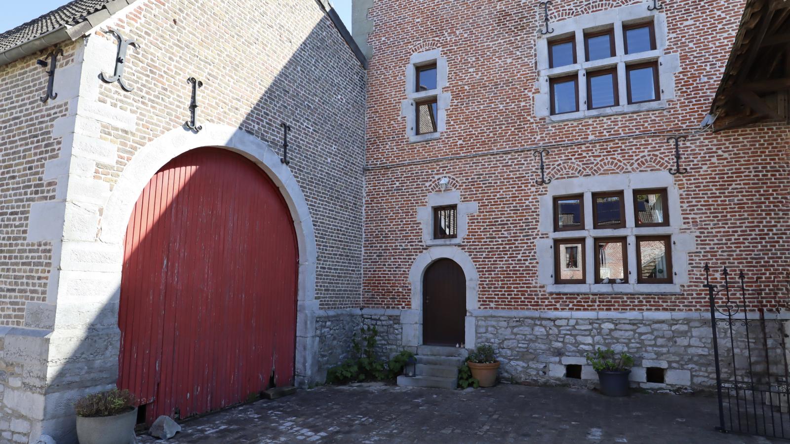 La Tour de la Chapelle - Außenbereich Sommer