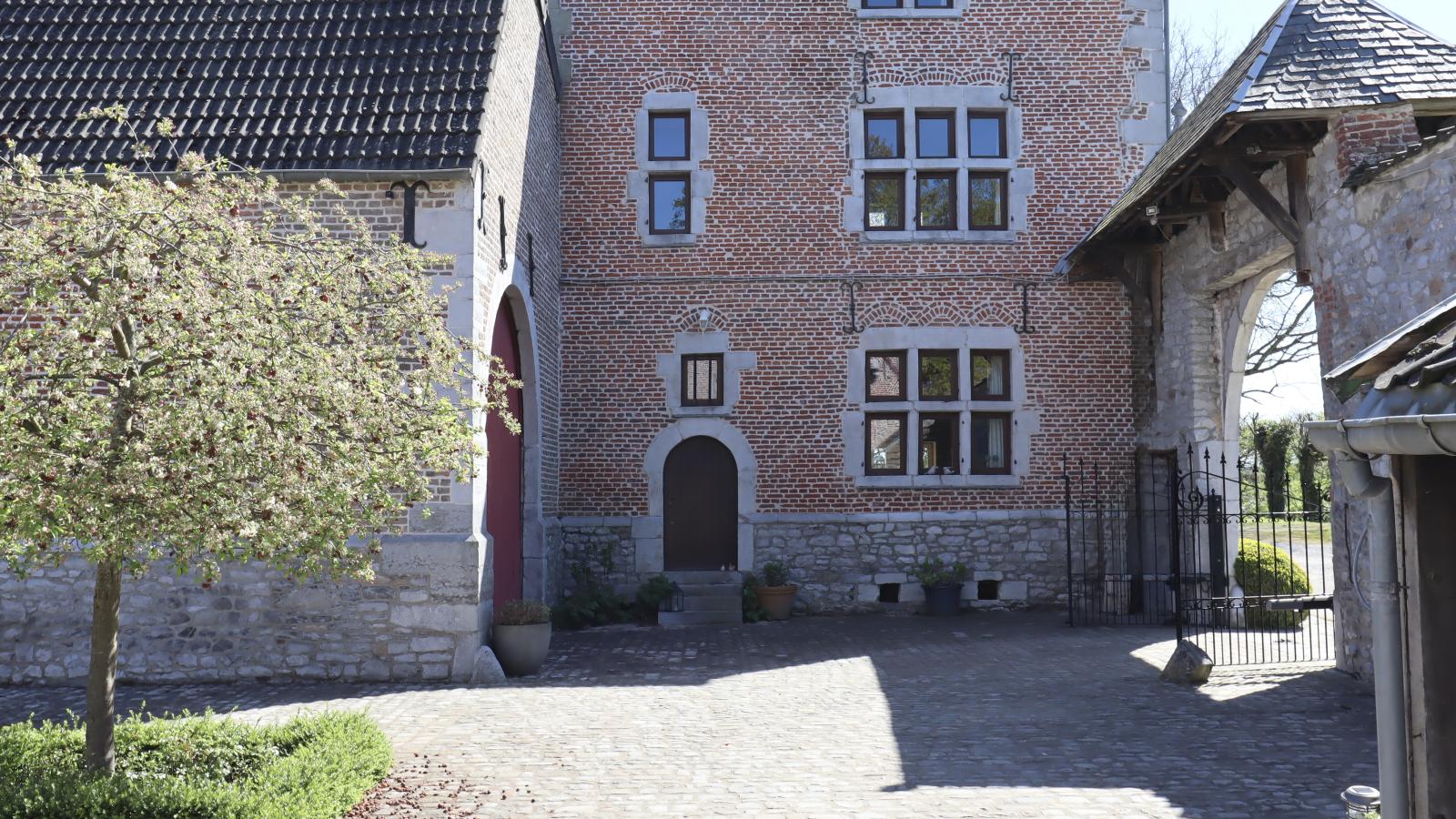 La Tour de la Chapelle - Außenbereich Sommer