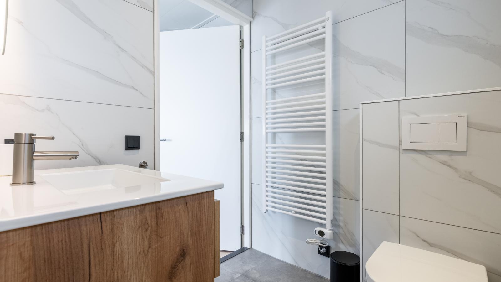 T Sluisje 8 - Badkamer
