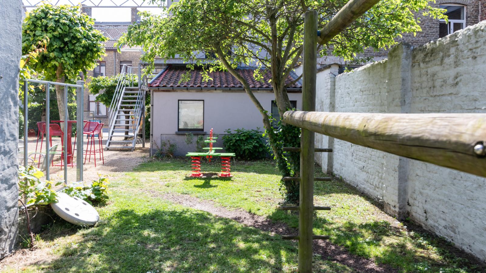 De Loft - Gardens in summer