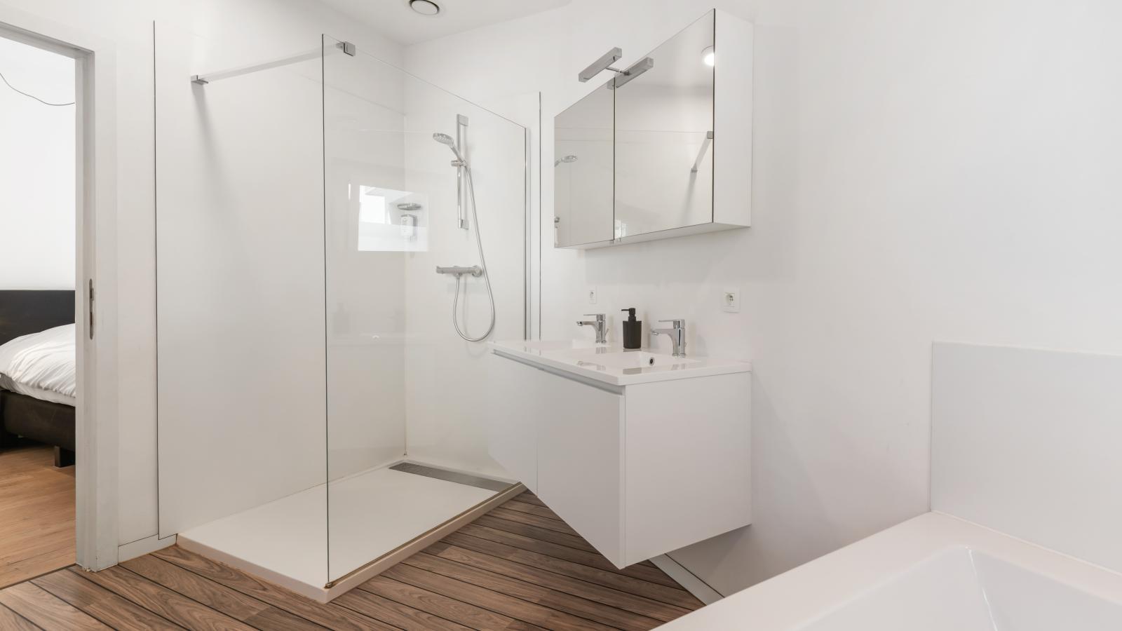 T Loftje - Bathroom